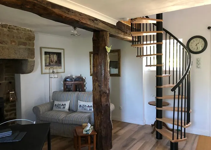 The Stable * Sourdeval