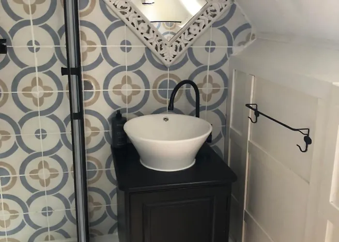 The Stable Nyaraló Sourdeval