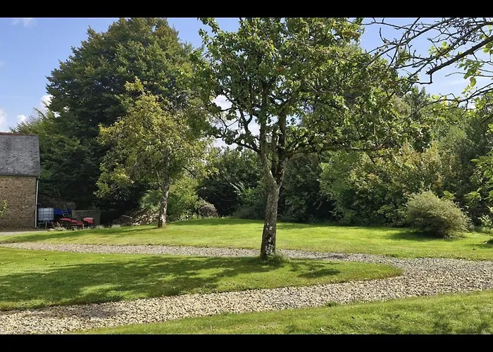 The Stable * Sourdeval